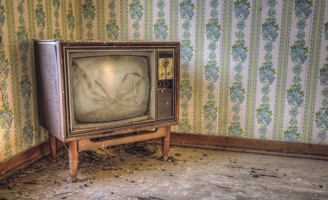 Колонка Карины Литовченко: «Сломанный телевизор»