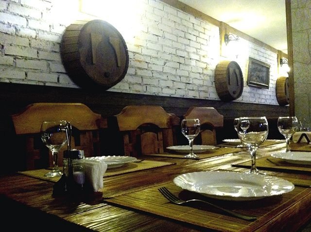 Саперави — один из шести ресторанов Челябинска, где знают толк в восточной кухне.