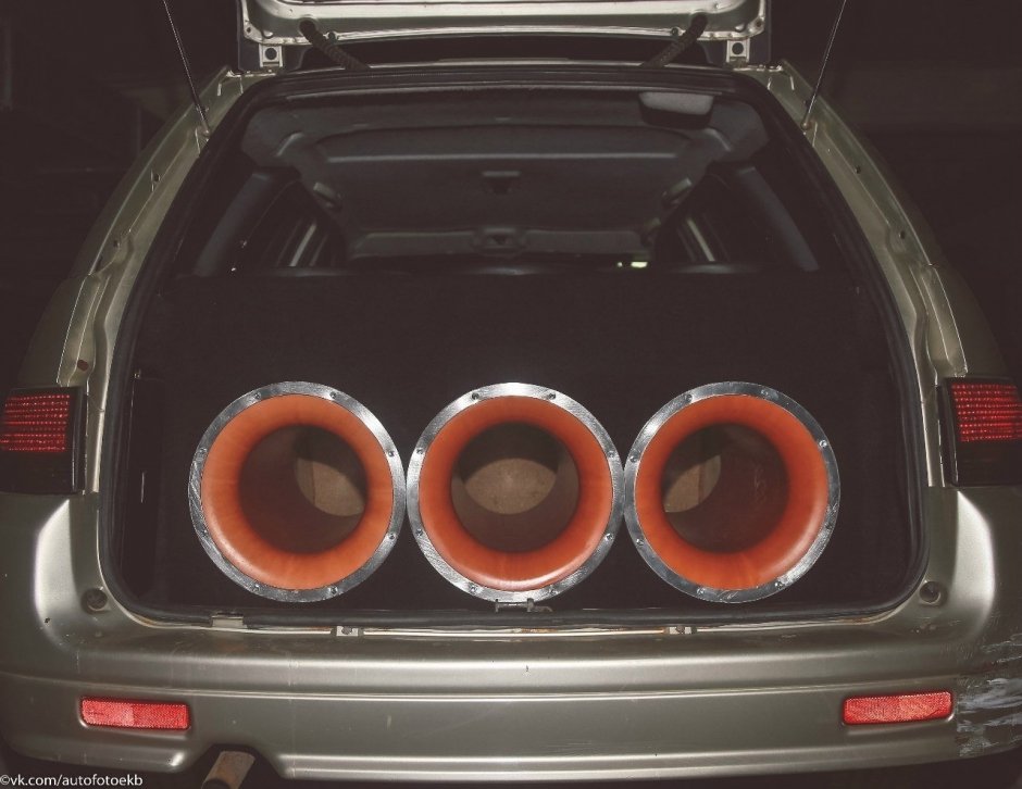 Соревнования по автозвуку «Autosound Уральские Монстры 2016»