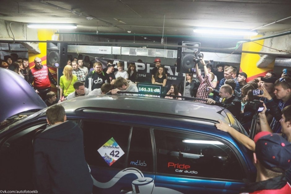 Соревнования по автозвуку «Autosound Уральские Монстры 2016»