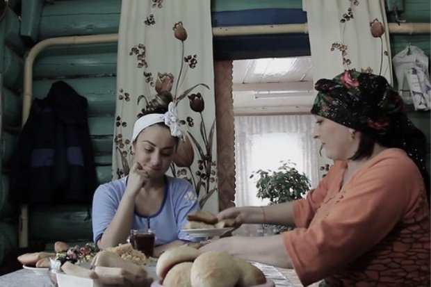 Появился клип на татарскую версию песни «Экспонат» группы «Ленинград»