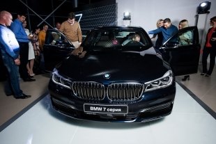 новинка BMW