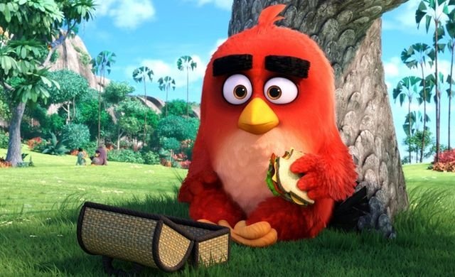 Новинки кино: «Angry Birds в кино», «Шоколад», Голограмма для короля, «Такой же предатель, как мы»