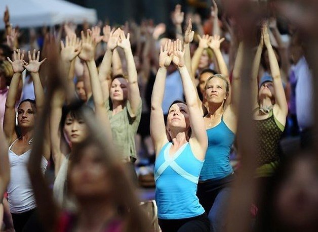 В Уфе регулярно будут проводить бесплатную массовую йога-зарядку