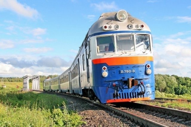 Все лето башкирские дети смогут ездить на поездах со скидкой 50%