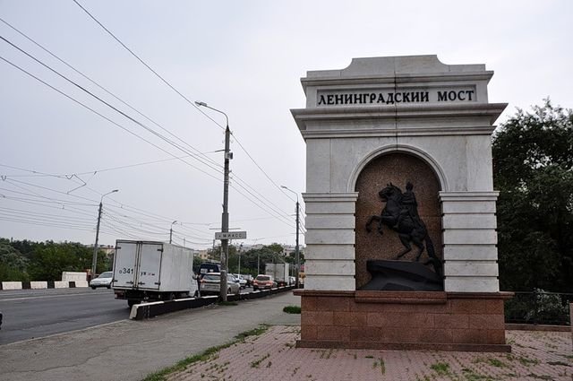 В ближайшее воскресенье в Челябинске перекроют Ленинградский мост