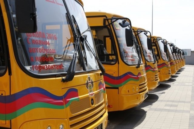 В школьном автопарке Краснодара на четыре автобуса стало больше