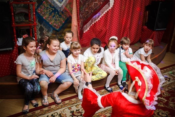 В ресторане «Максимыч» откроется детская цирковая школа