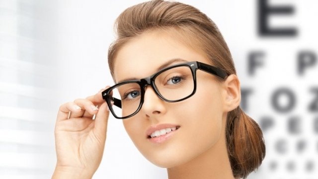 Специалисты организуют бесплатную проверку зрения для тюменцев