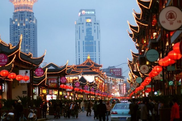 Люди в городе: Как стать учителем английского и уехать в Китай?