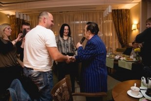 В Кургане выступил Король шансона Вилли Токарев — фотоотчёт