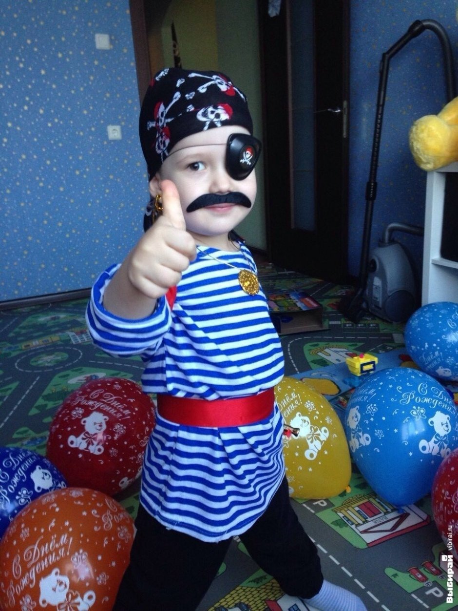 Тихонов Семен (3 года) мечтает стать пиратом