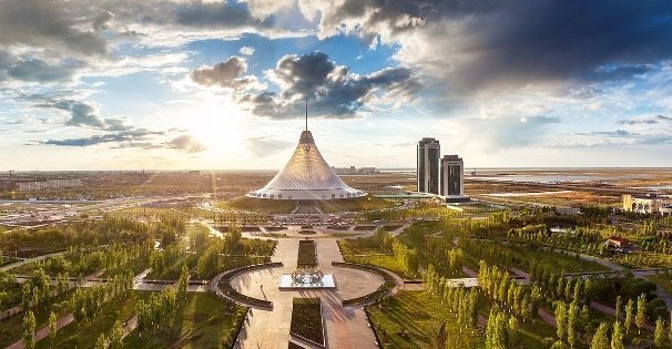 Астану предложили переименовать в честь Нурсултана Назарбаева
