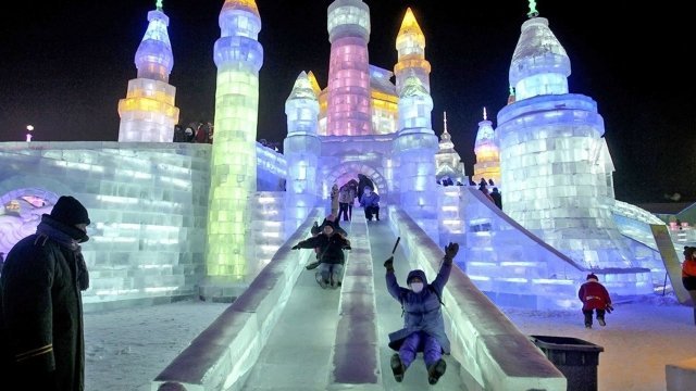Ледовый городок на Цветном бульваре откроется на следующей неделе