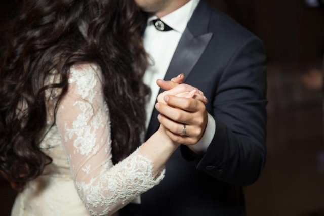 Пять мест, где учат виртуозно двигаться в свадебном вальсе и не только