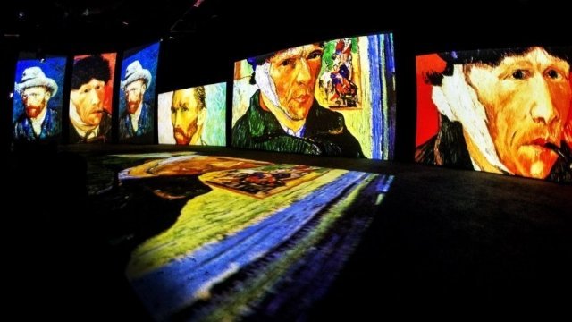 В Тюмени открылась интерактивная выставка картин Ван Гога