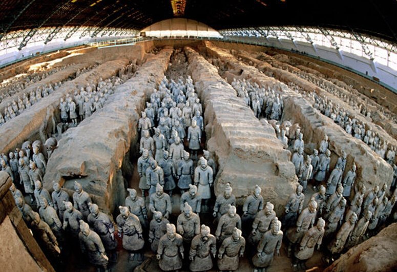 Терракотовая армия императора Шихуанди