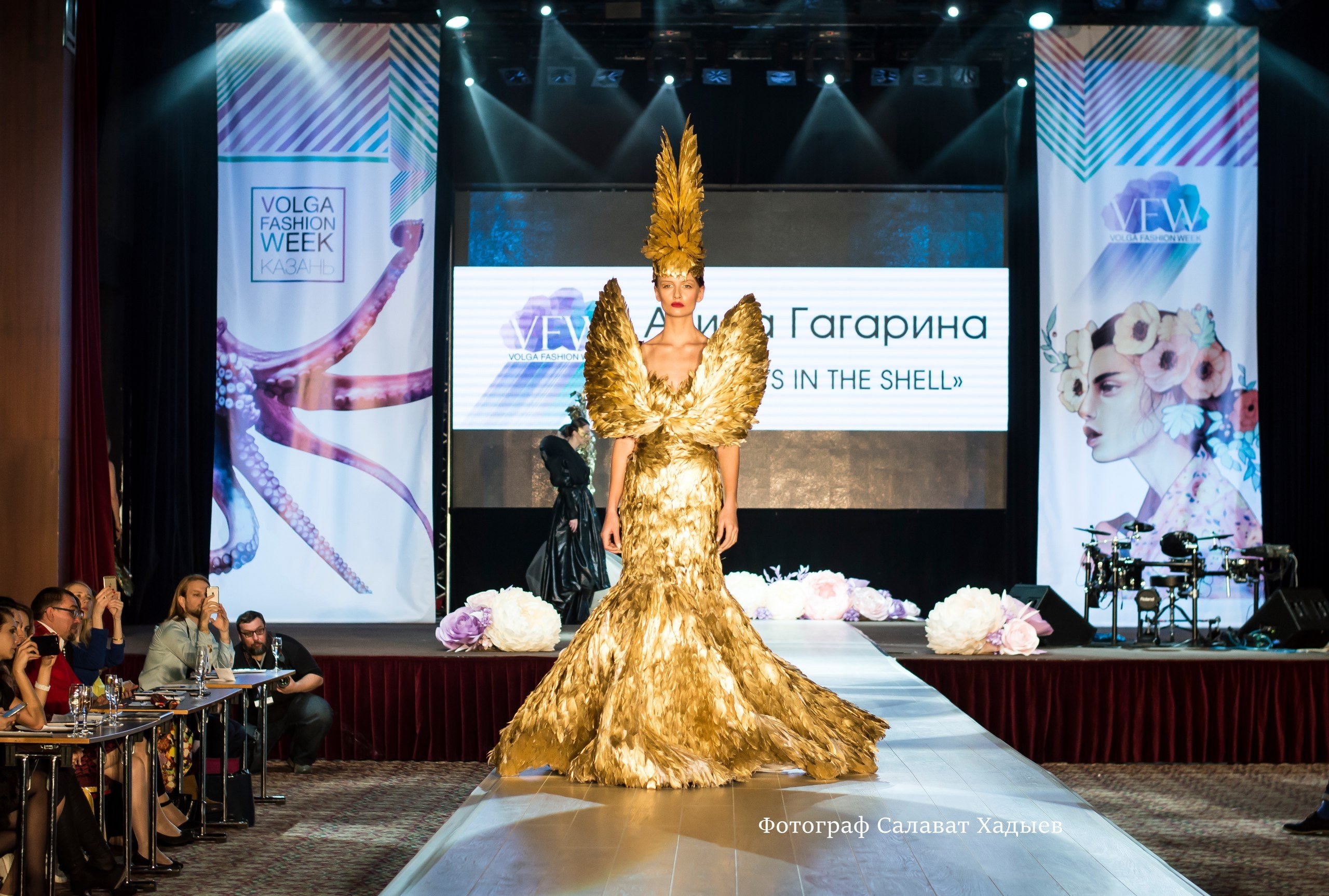 Волга фэшн. Volga Fashion week. Волга фэшн Вик. VFW Volga Fashion week. Корстон модельер.