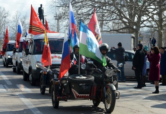 В День Победы в сквере «Волна» будет авиашоу и мотопробег