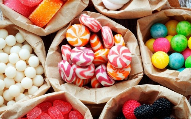 В Самарской области уничтожили 1,25 тонны нелегальных конфет