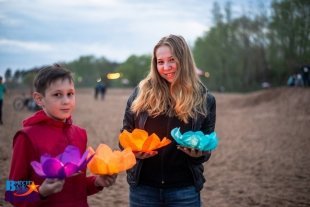 Фотоотчет: фестиваль Водных фонариков в Ижевске (19-20 мая 2017 года)