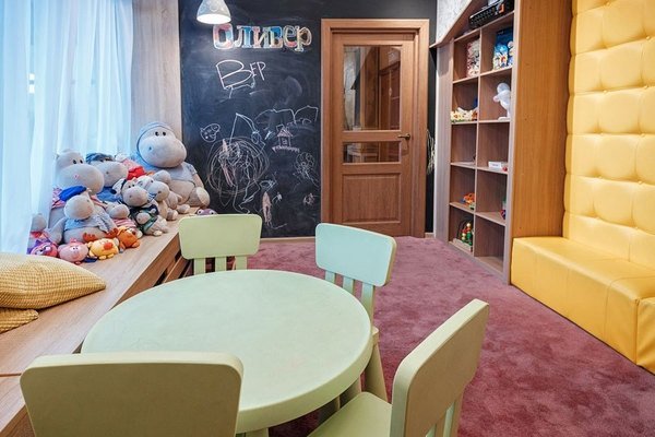 Детская комната ресторана Оливер, Челябинск