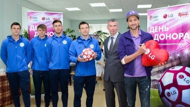 Новости: в Ижевске прошел футбольный День донора