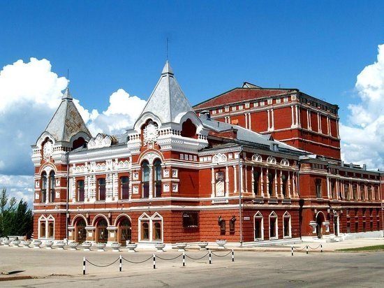 Самарский драмтеатр временно переедет в Струковский сад
