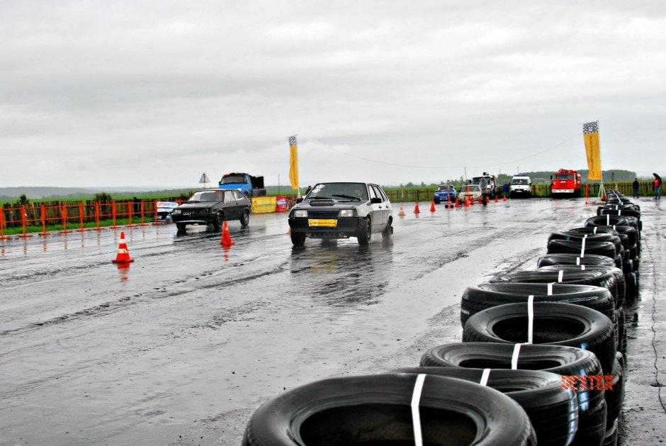 DRAG RACING 2017