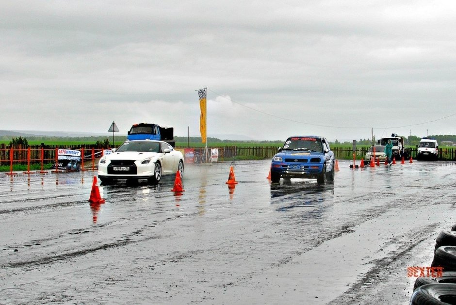 DRAG RACING 2017