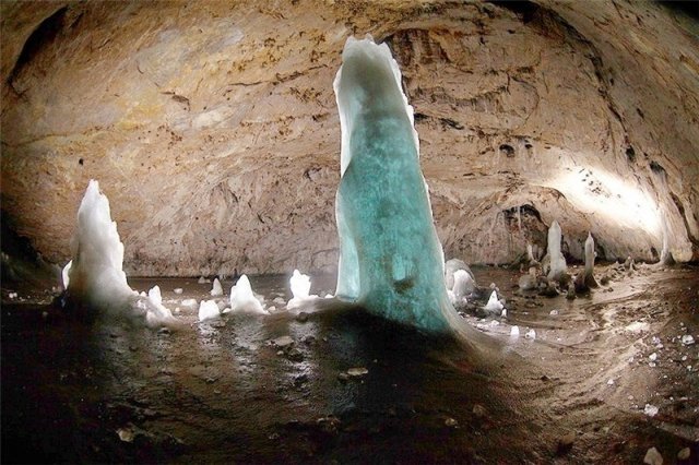 Уфимцев приглашают на субботник в Аскинскую пещеру