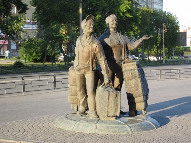 В Караганде предложили установить памятник челнокам из 90-х