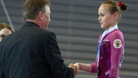 Юная сургутянка завоевала четыре золотых медали в Венгрии 