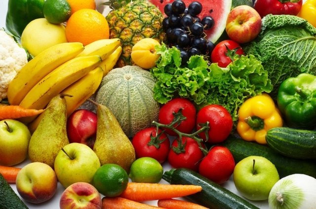 Овощи и фрукты в России в сентябре станут дешевле на 80%