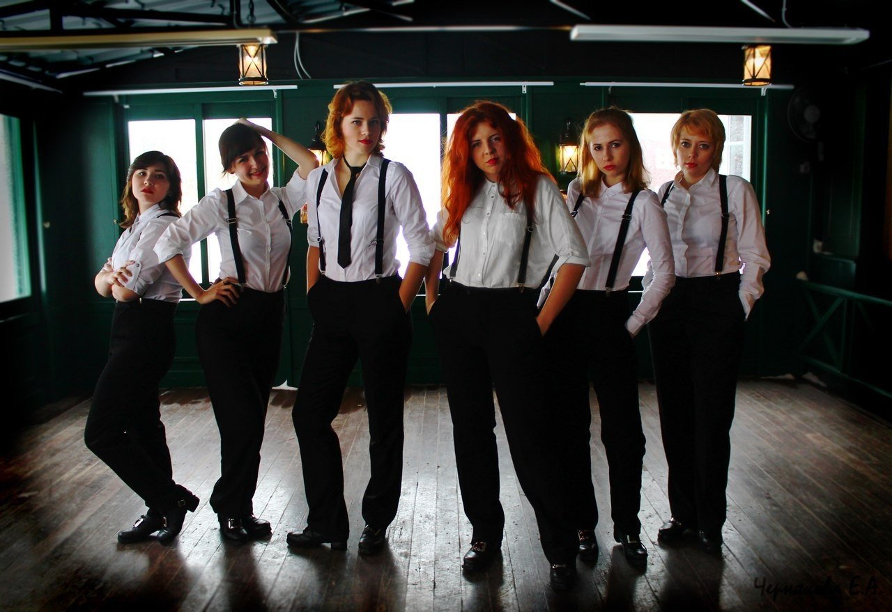 Школа fox. Школьный ирландский танец. Фокс дэнс Тюмень. Ирландское шоу Celtica.