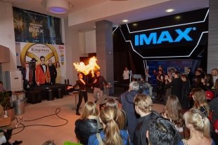 Кинотеатр «Баргузин» показал эксклюзивную премьеру фильма «Kingsman: Золотое кольцо» 20 сентября в Иркутске