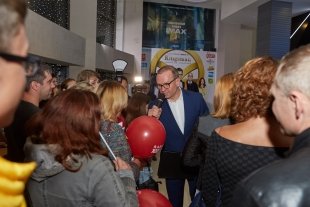 Кинотеатр «Баргузин» показал эксклюзивную премьеру фильма «Kingsman: Золотое кольцо» 20 сентября в Иркутске