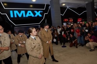 Кинотеатр «Баргузин» показал эксклюзивную премьеру фильма «Kingsman: Золотое кольцо» 20 сентября в Иркутске