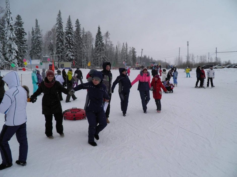 На "Каменном мысу" в Сургуте  состоялось открытие праздничного горнолыжного сезона/ ФОТОГАЛЕРЕЯ