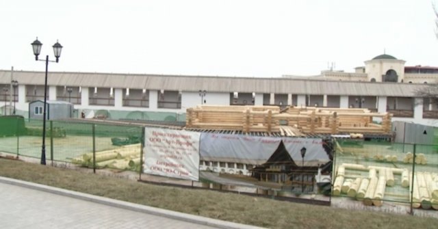 В Астраханском кремле построят двухэтажную избу