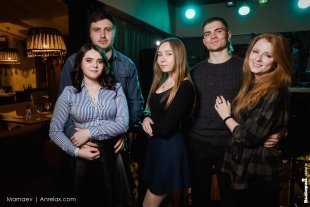 Дичь-бар "Две лисы" открылся в Тюмени