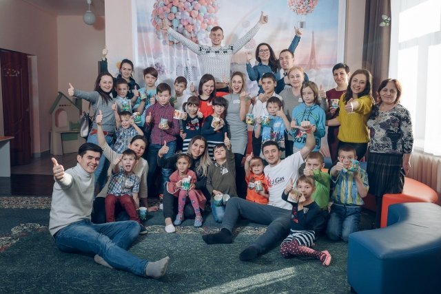 Твори, Создавай! Участники инициативной группы «Пламя» провели творческий мастер-класс в Чишминском социальном приюте для детей и подростков.