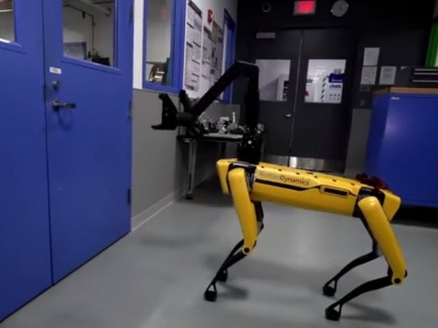 Мем: роботы Boston Dynamics, киберпанк и робофобия (18+)