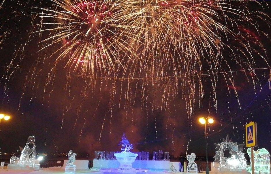 Фотоотчет: фестиваль фейерверков «Вальс цветов» в Ижевске
