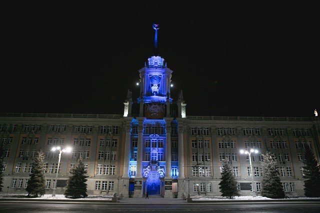 Екатеринбург зажжется синим 2 апреля 