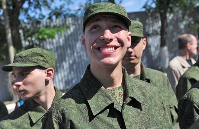 В сургутском районе увеличилось число желающих служить в армии 