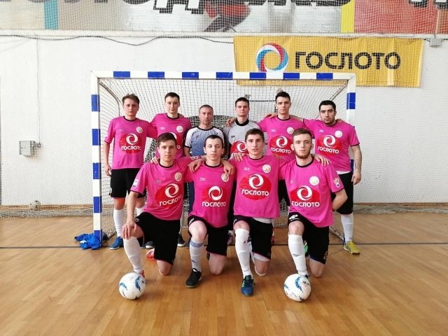 Команда СурГПУ по мини-футболу вошла в "Золотую лигу" России