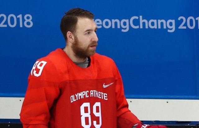 В Златоуст приедет Олимпийский чемпион по хоккею с шайбой Никита Нестеров 