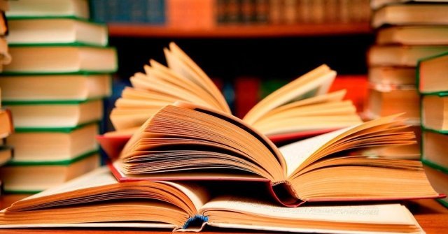 Мир знаний: где в Златоусте купить всевозможные учебники и пособия