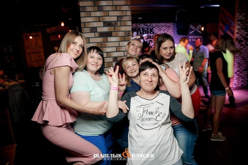 «Пятница — день трудоголика» и «Другая версия» в «Шашлык и пляски»